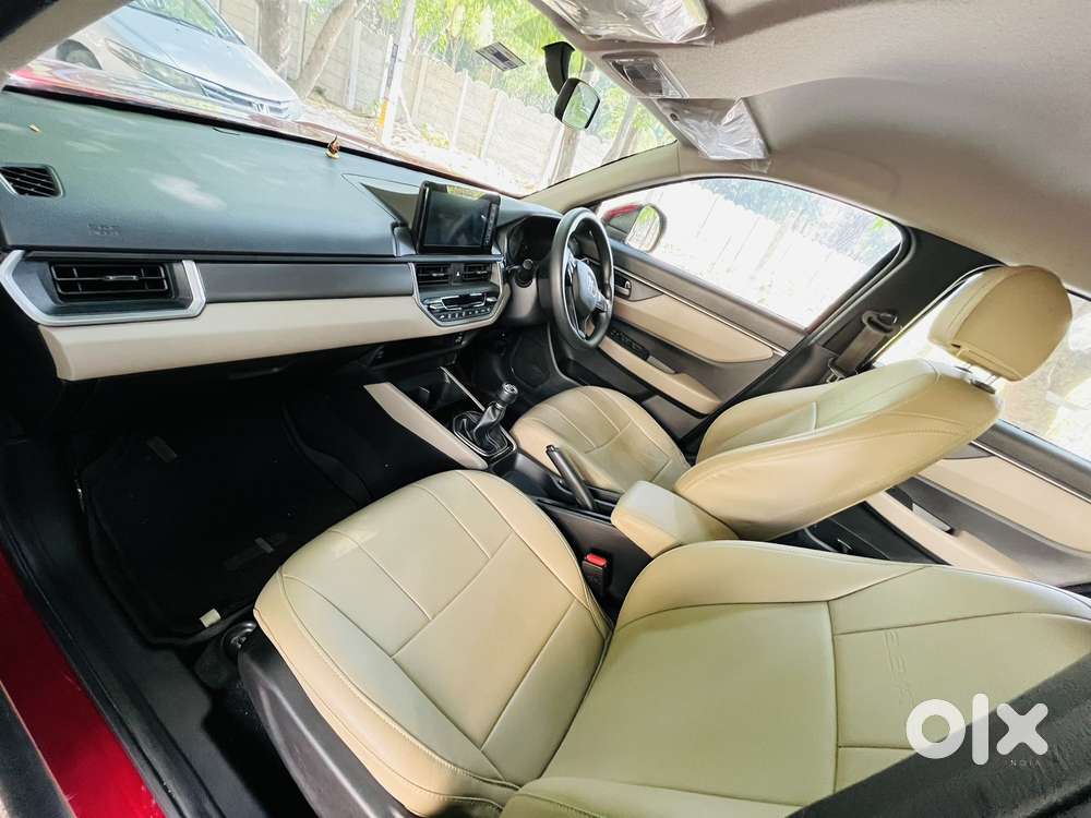 Honda Elevate, 2024, Petrol