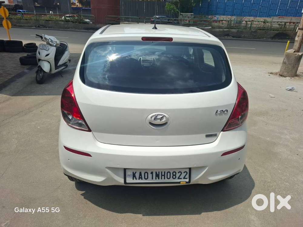 Hyundai I20 Magna 1.2 Mt, 2011, Petrol
