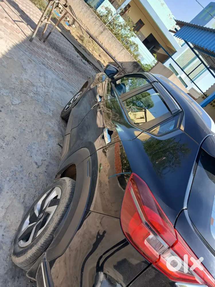 Nissan Magnite 2023 Petrol 52000 Km Driven