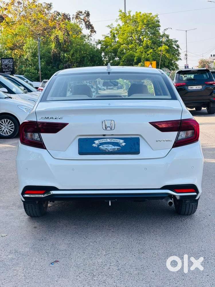 Honda Amaze 2nd Gen Vx, 2025, Petrol