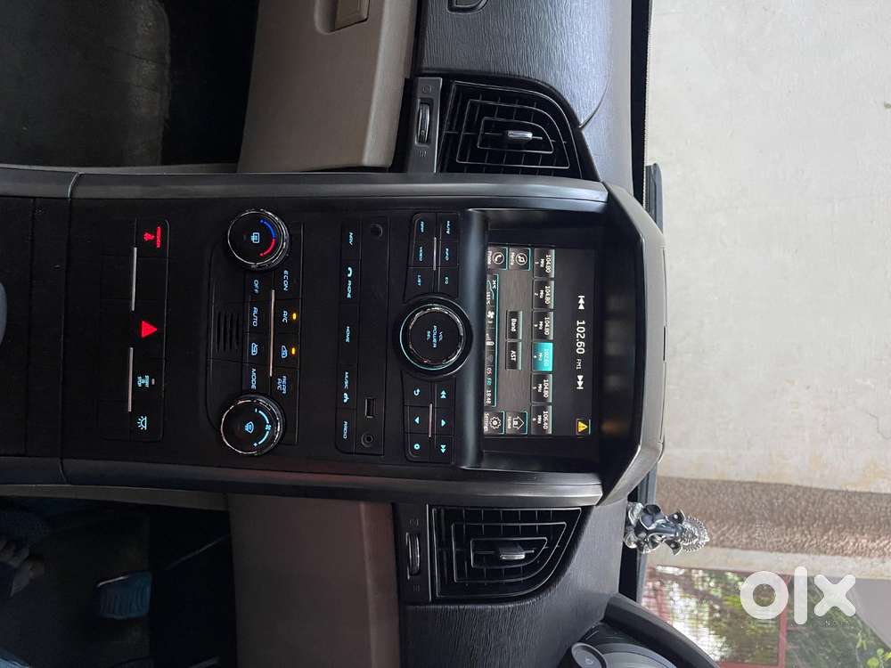 Xuv500 W6 Diesel 2016  1st Owner  Manual  Good Condition
