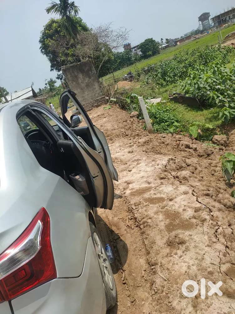 Hyundai Xcent 2019 Petrol 80000 Km Driven