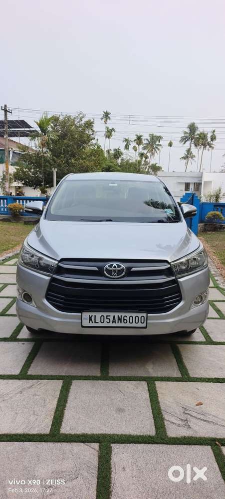 Toyota Innova Crysta 2.8 Gx At, 2016, Diesel