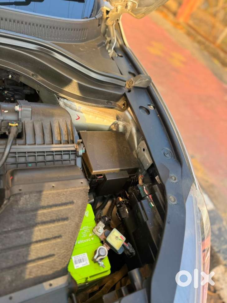 Mahindra Xuv700 2.2 Ax 7 Diesel At Luxury Pack Str, 2022, Diesel