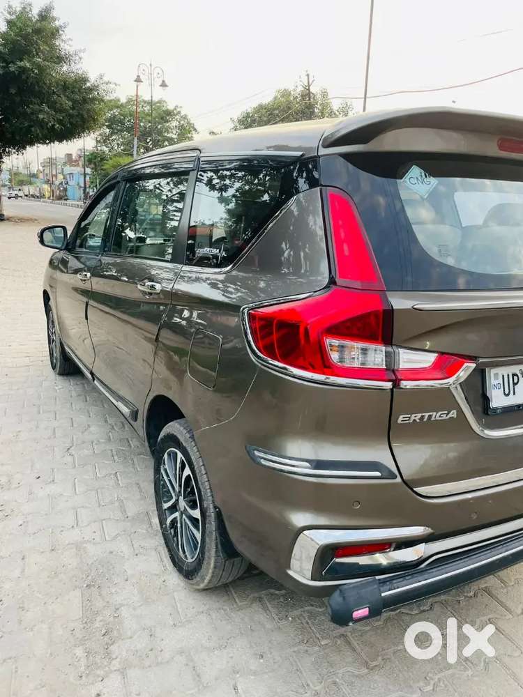 Maruti Suzuki Ertiga 2023 Vxi Cng