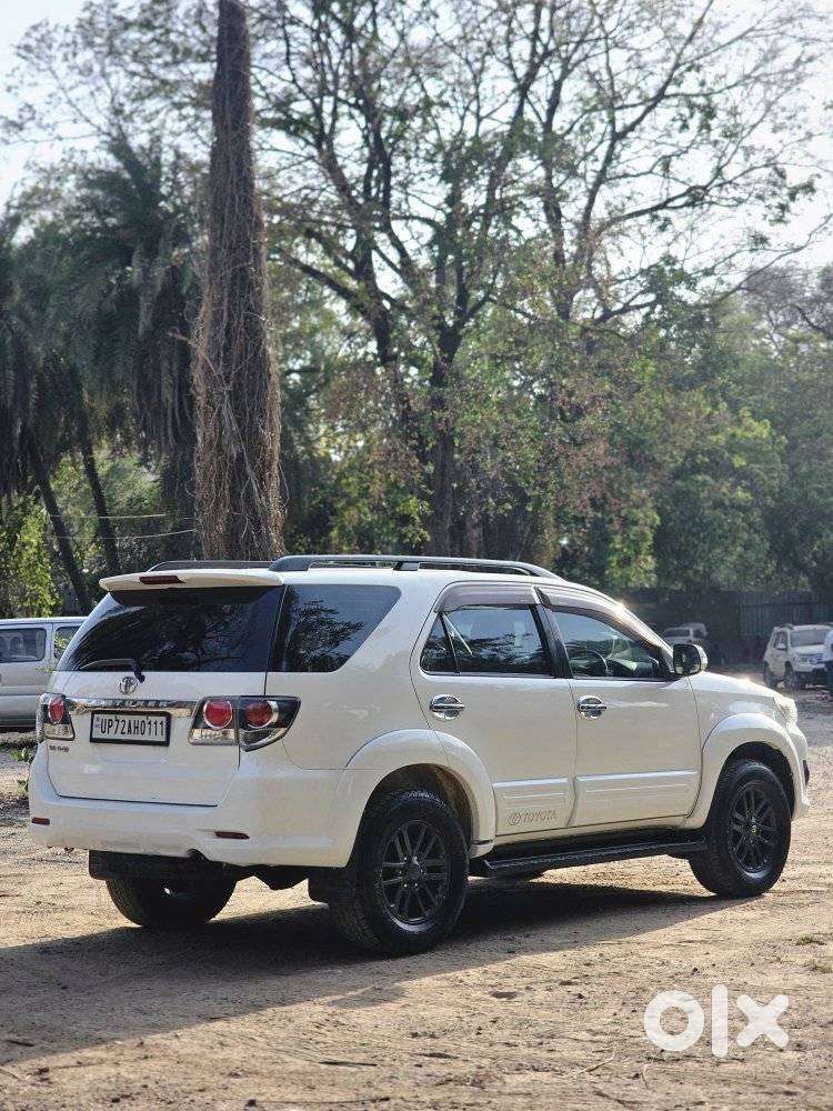 Toyota Fortuner 3.0 4x2 Mt, 2015, Diesel