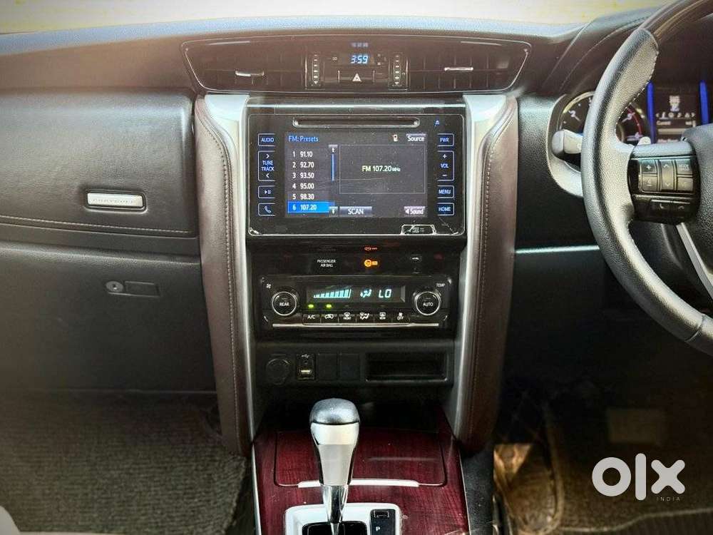 Toyota Fortuner 4x2 At 2.8 Diesel, 2020, Diesel