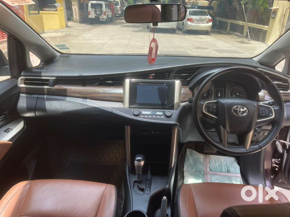 Toyota Innova Crysta 2.8z Automatic, 2018, Diesel