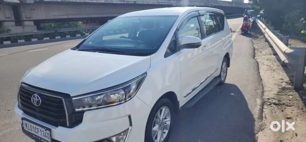 Toyota Innova Crysta 2018