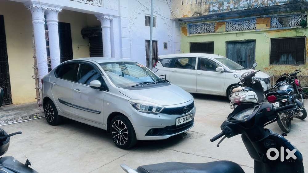 Tata Tigor Petrol 2018 Year