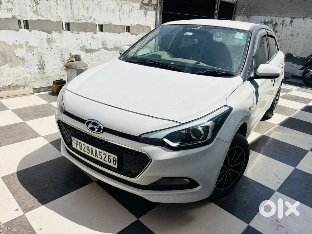 Hyundai Elite I20 2017 Petrol 62000 Km Driven