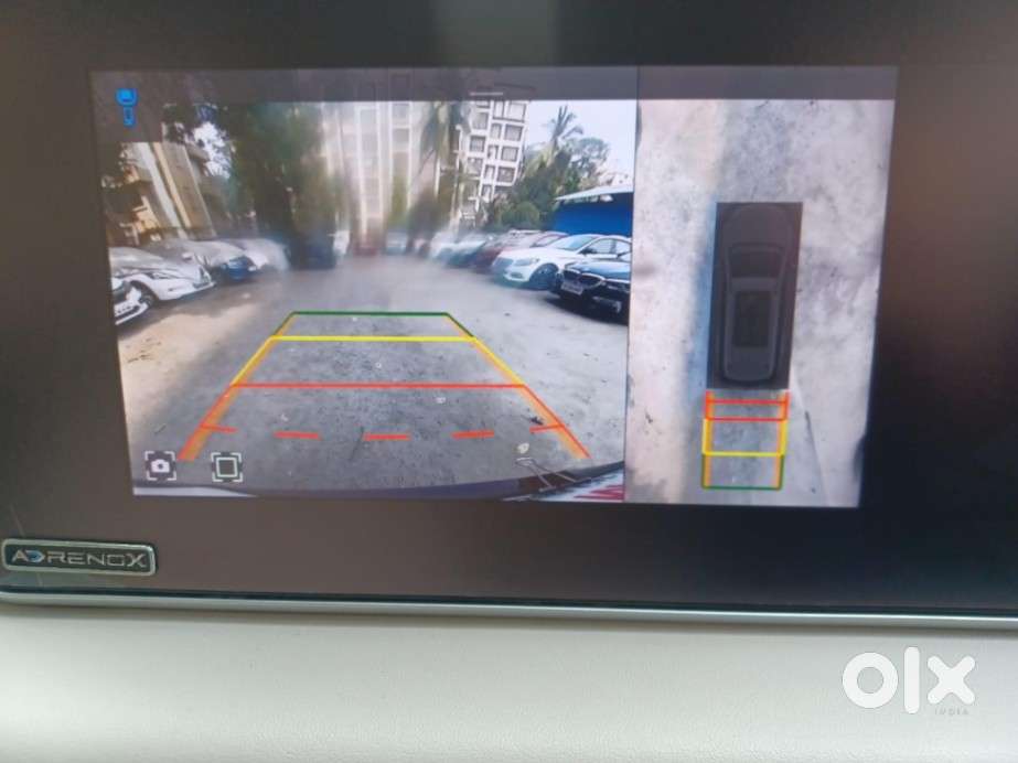 Mahindra Xuv700 2.0 Ax 7 Petrol At Luxury Pack Str, 2022, Petrol