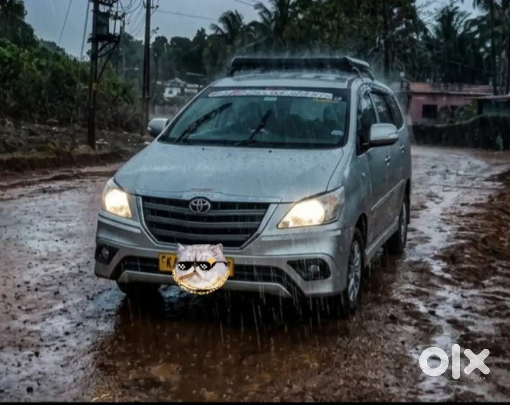 Toyota Innova 2016 Diesel Well Maintained