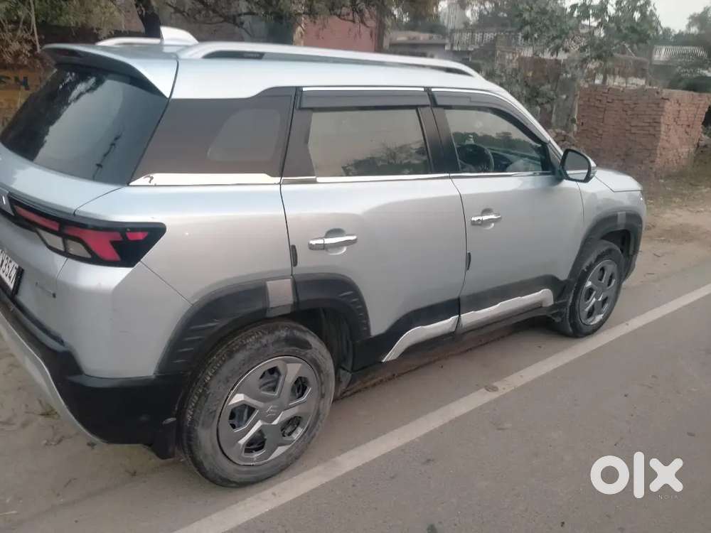 Maruti Suzuki Brezza 2023 Cng & Hybrids 42000 Km Driven