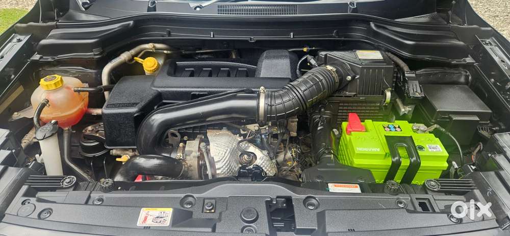 Mahindra Xuv300 W8 Diesel, 2021, Diesel