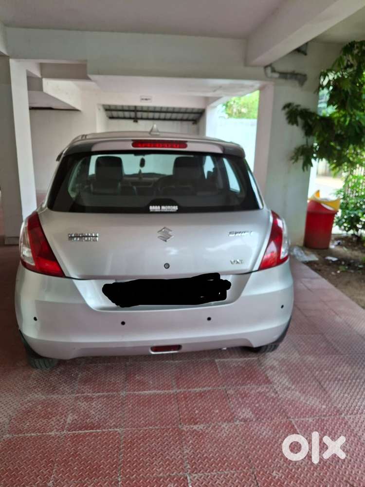 Maruti Swift 1.2 Petrol 2015