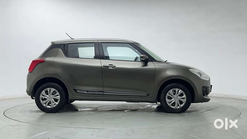 Maruti Suzuki Swift Amt Vvt Vxi, 2022, Petrol