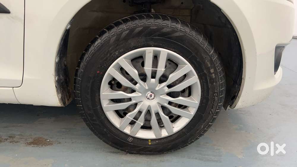 Maruti Suzuki Swift Vvt Vxi, 2014, Petrol