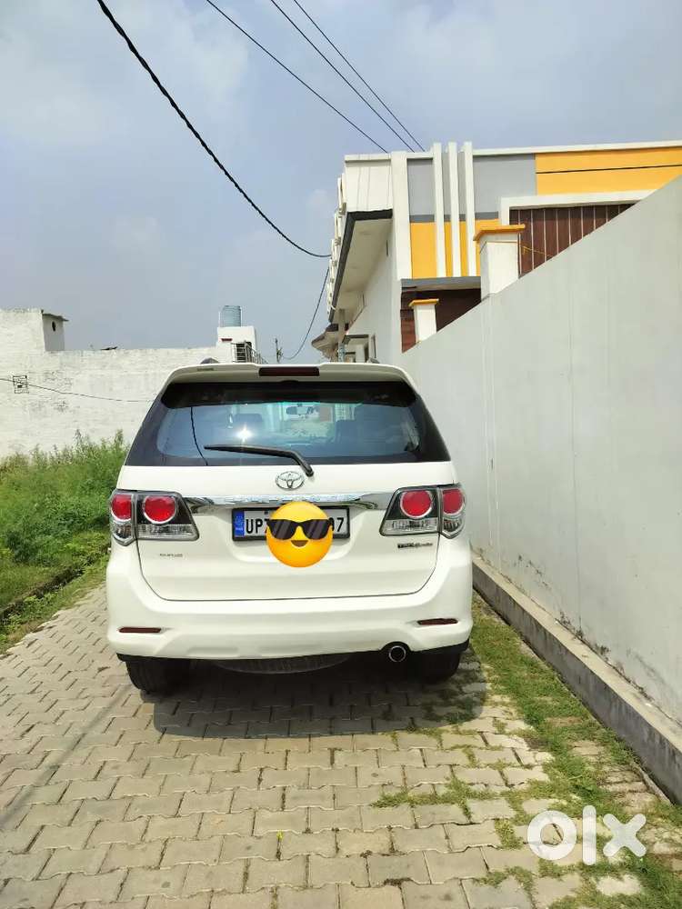 Toyota Fortuner 2016 Diesel 72000 Km Driven