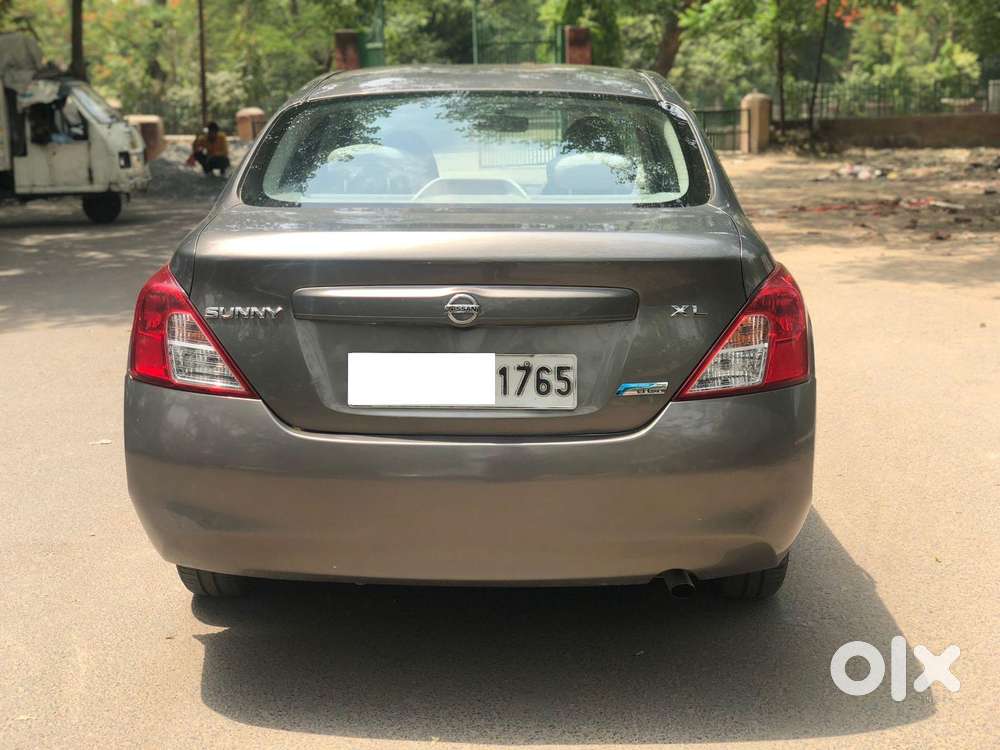 Nissan Sunny Xv Premium Pack (leather), 2015, Diesel