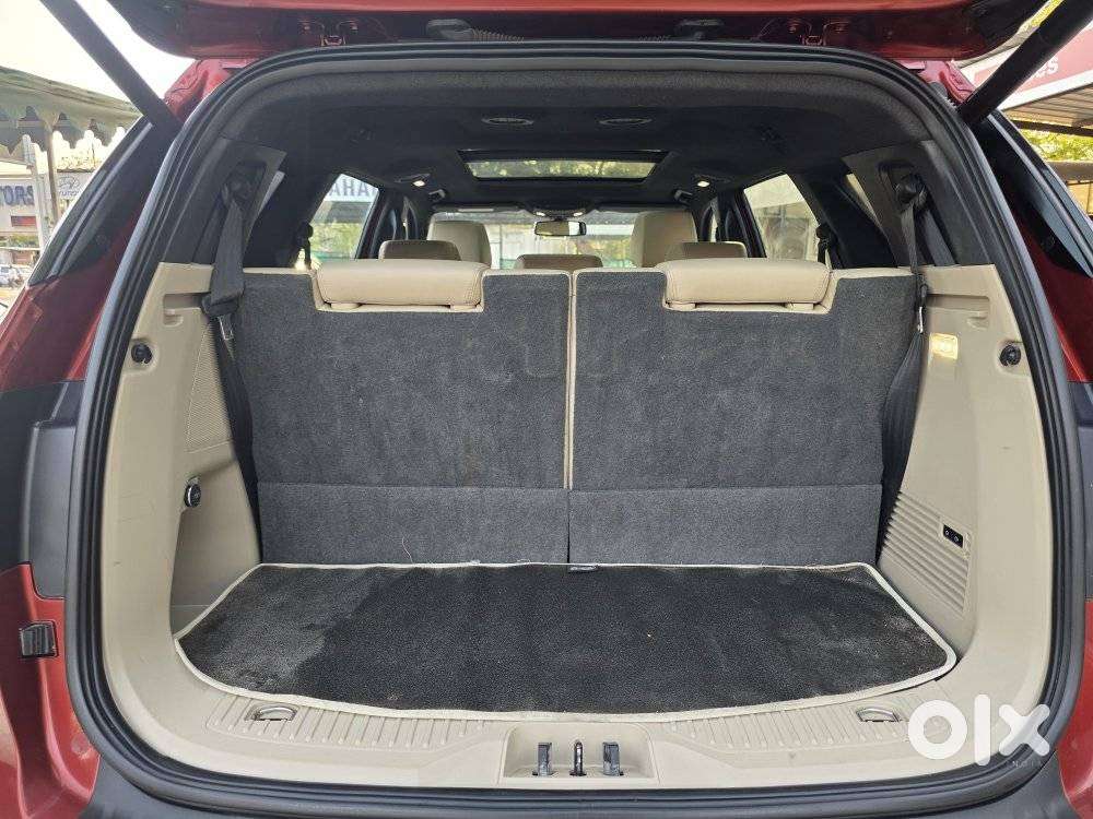 Ford Endeavour 3.2 Titanium 4x4 At, 2017, Diesel