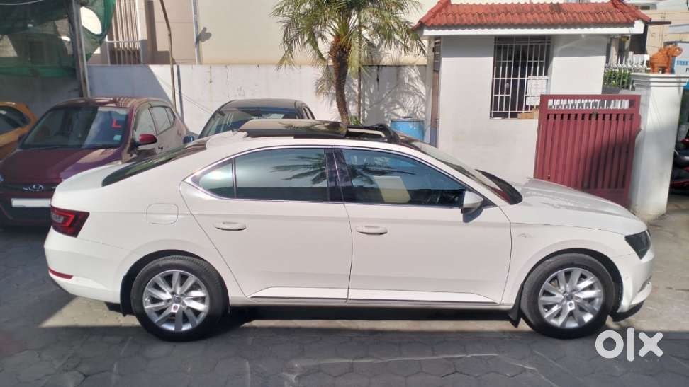 Skoda Superb L&k 1.8 Tsi At, 2019, Petrol