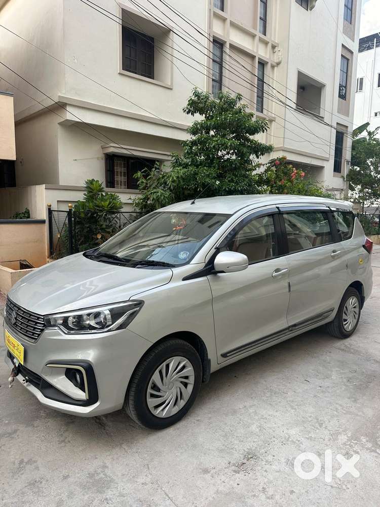 Maruti Suzuki Ertiga 1.5 Vxi, 2022, Petrol