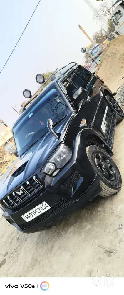 Mahindra Scorpio Lx Modified Into S10