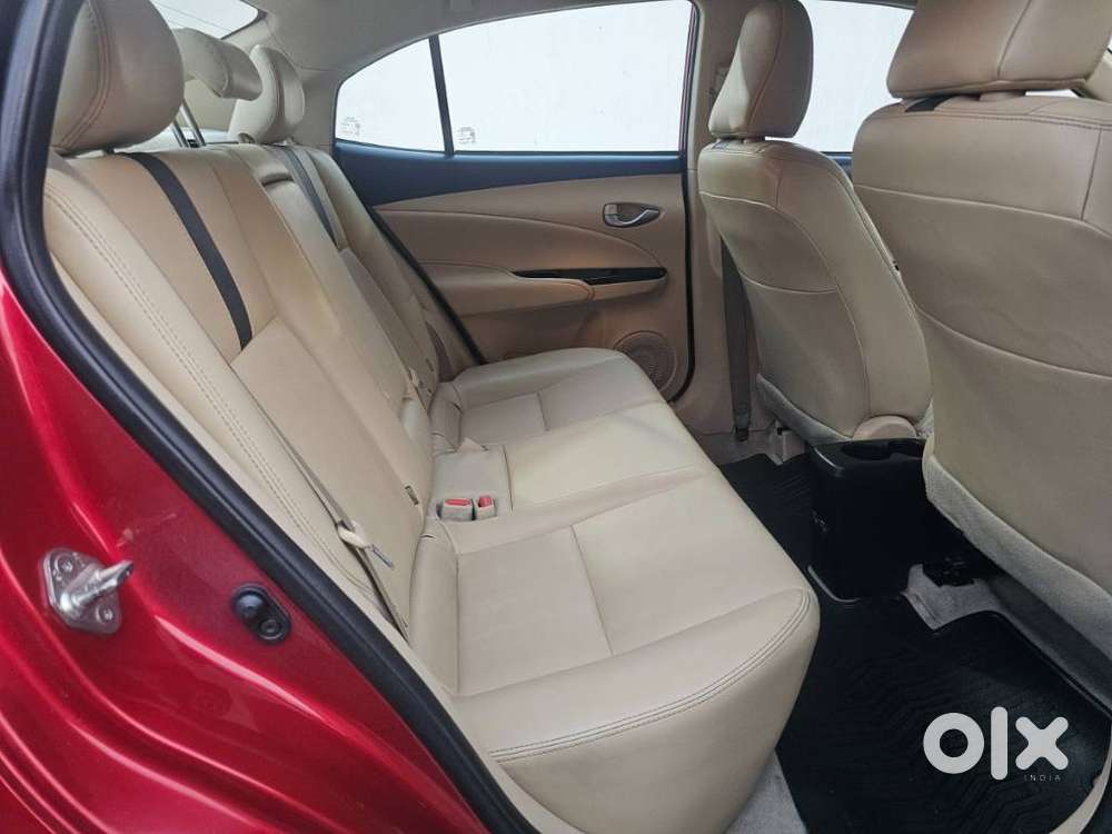 Toyota Yaris V Optional Cvt, 2019, Petrol