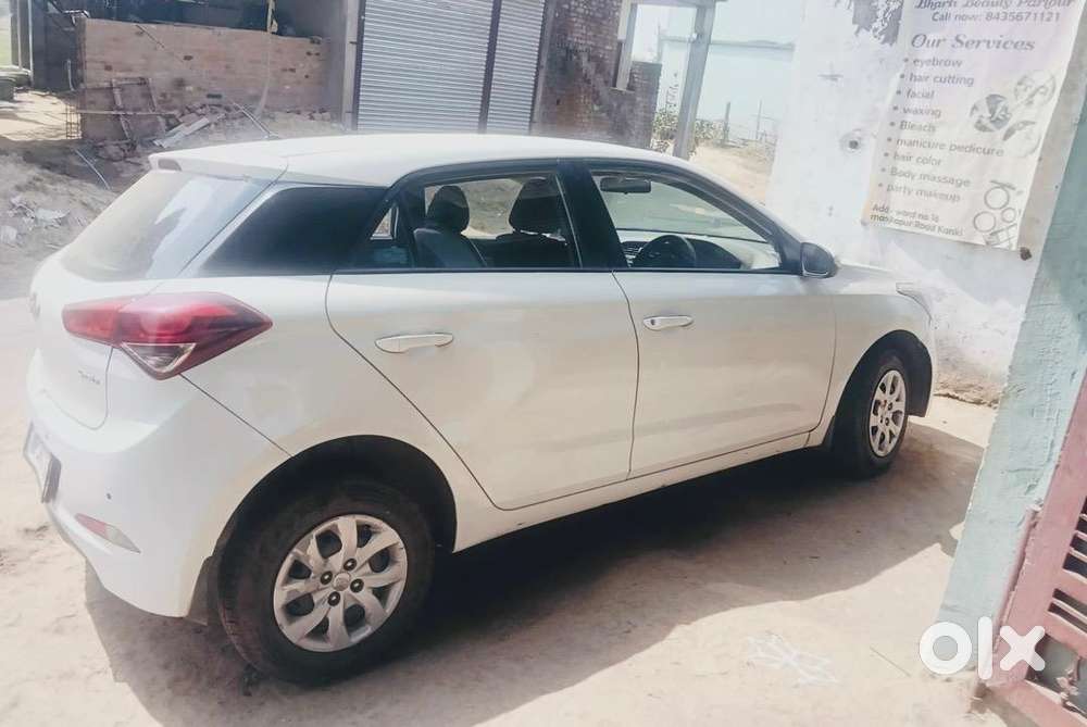 Hyundai I20 2017 Petrol Well Maintained