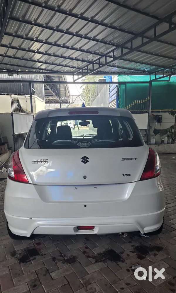 Maruti Suzuki Swift 2013 Petrol Manual