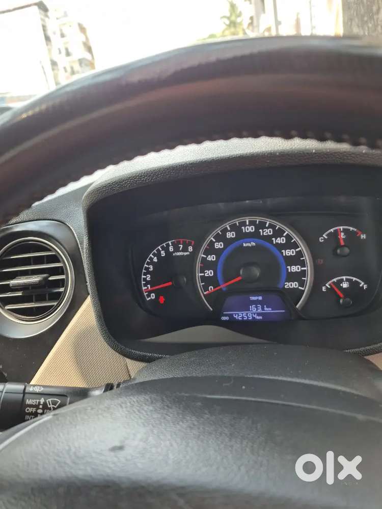 Hyundai Grand I10 2016 Petrol 42000 Km Driven