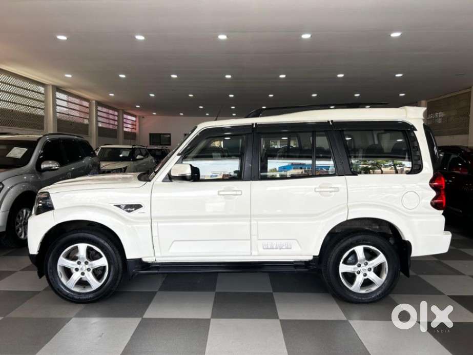Mahindra Scorpio S11 Mt 7s, 2020, Diesel