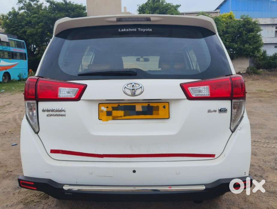 Toyota Innova Crysta 2.4 Gx Mt, 2017, Diesel
