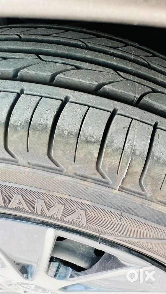 Excellent Condition Toyota Innova 2015 Diesel 83000 Km Driven