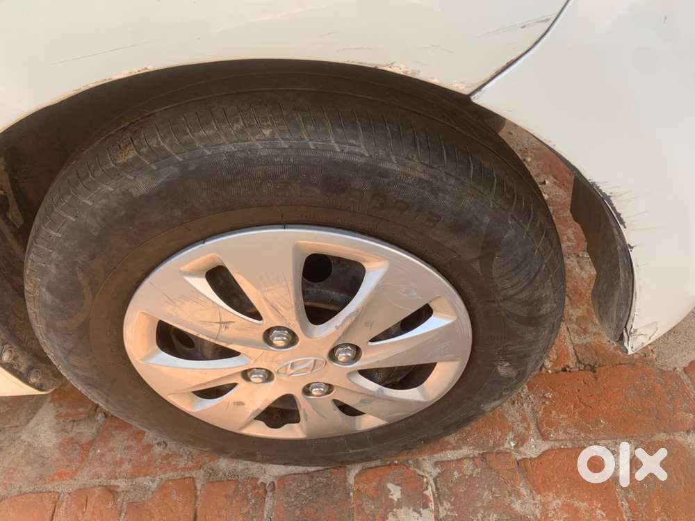 Hyundai I10 Petrol Manual 2013