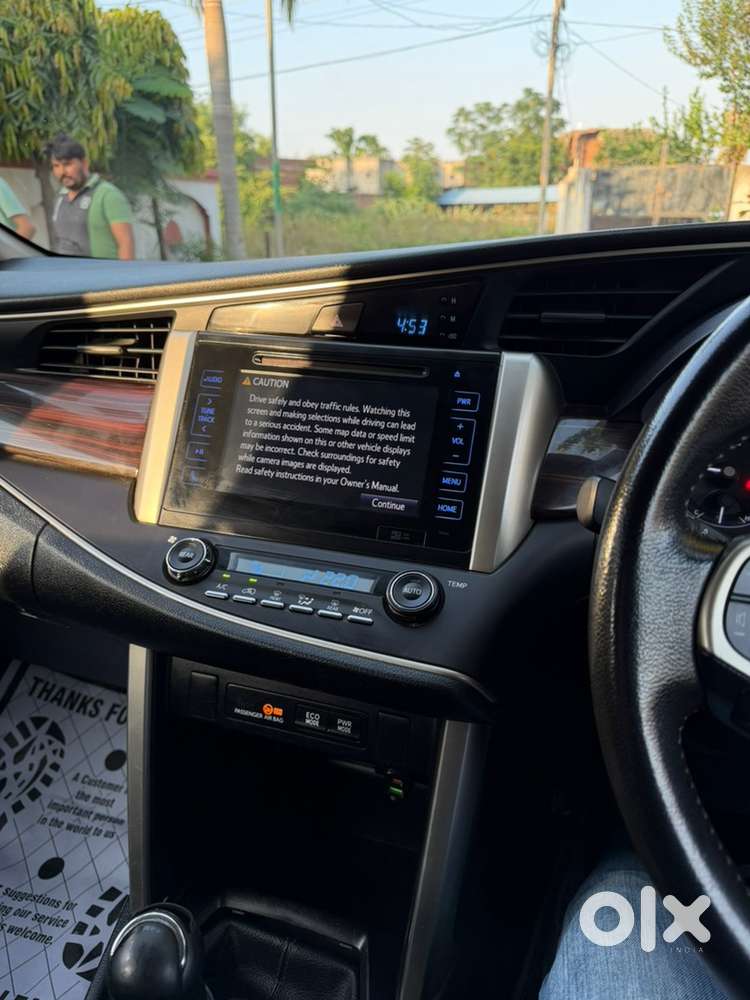 Toyota Innova Crysta 2018