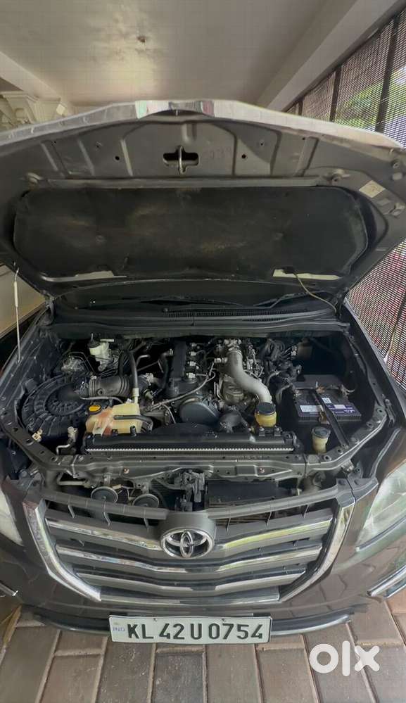 2012 Innova V Option