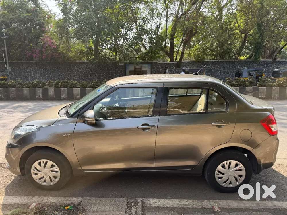 Maruti Suzuki Swift Dzire Amt Vxi, 2016, Petrol