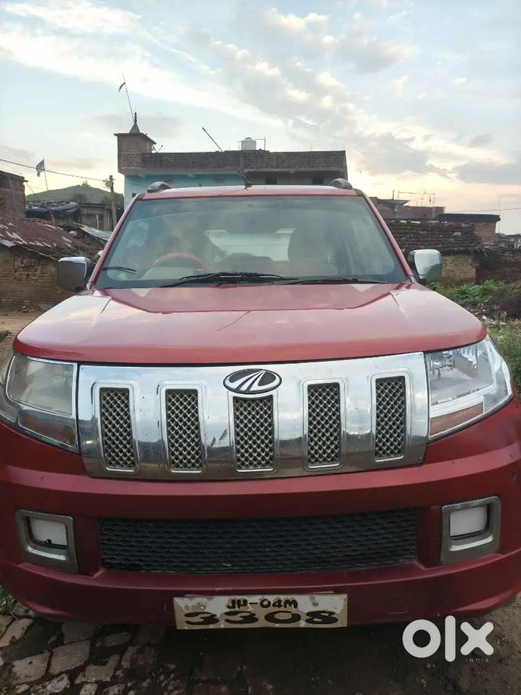 Mahindra Tuv 300 2017
