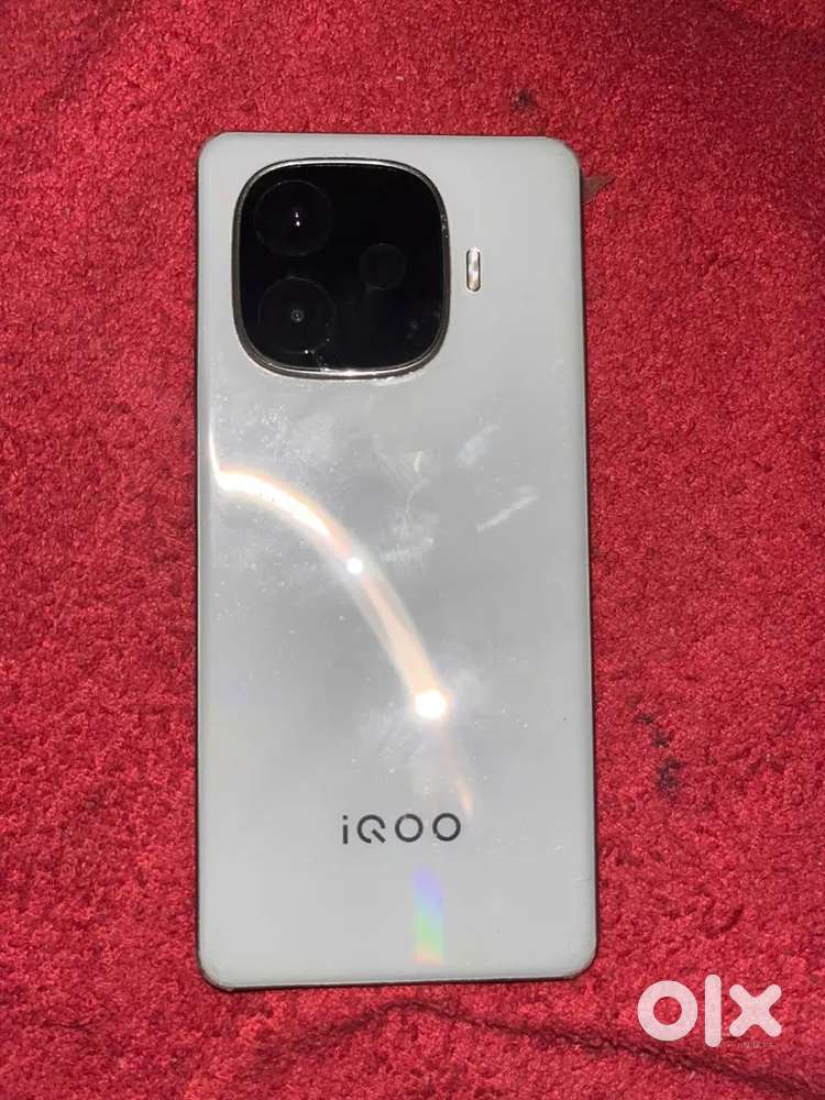 iQOO neo 10 r  8/256