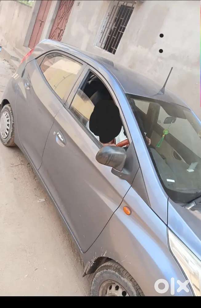 Hyundai Eon 2012 Petrol 65000 Km Driven