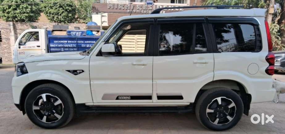 Mahindra Scorpio Classic 2.2 S 11 Mt 7 Str, 2023