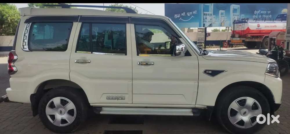 Mahindra Scorpio S5 Plus 2019