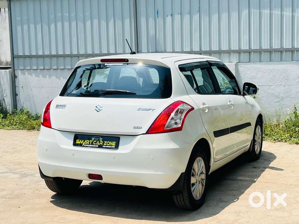 Maruti Suzuki Swift Zdi Plus, 2015, Diesel