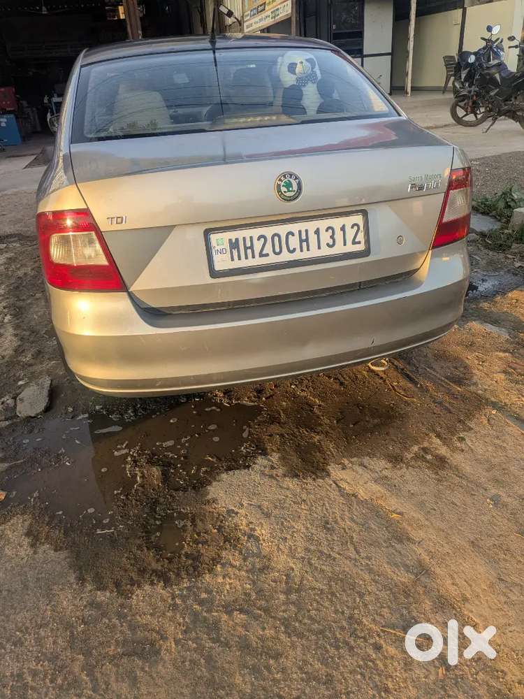 Skoda Rapid 2012 Diesel 145700 Km Driven
