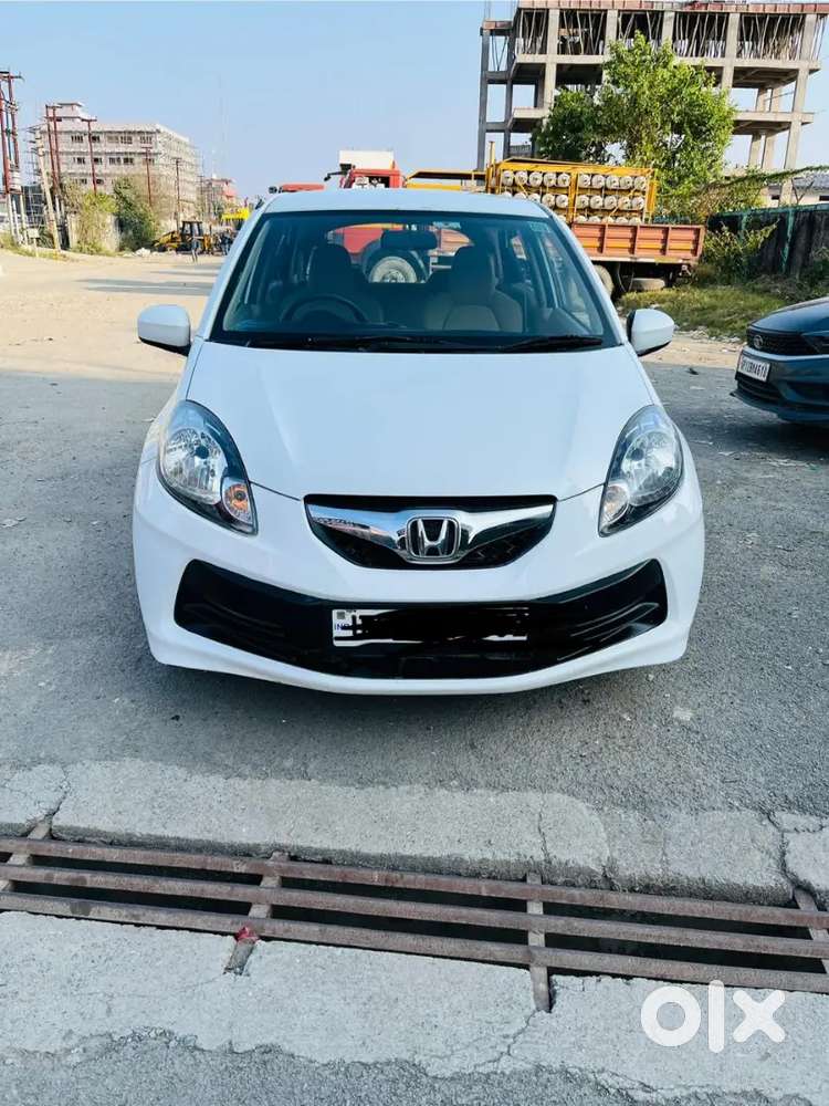 Honda Brio 2012 Petrol Well Maintained