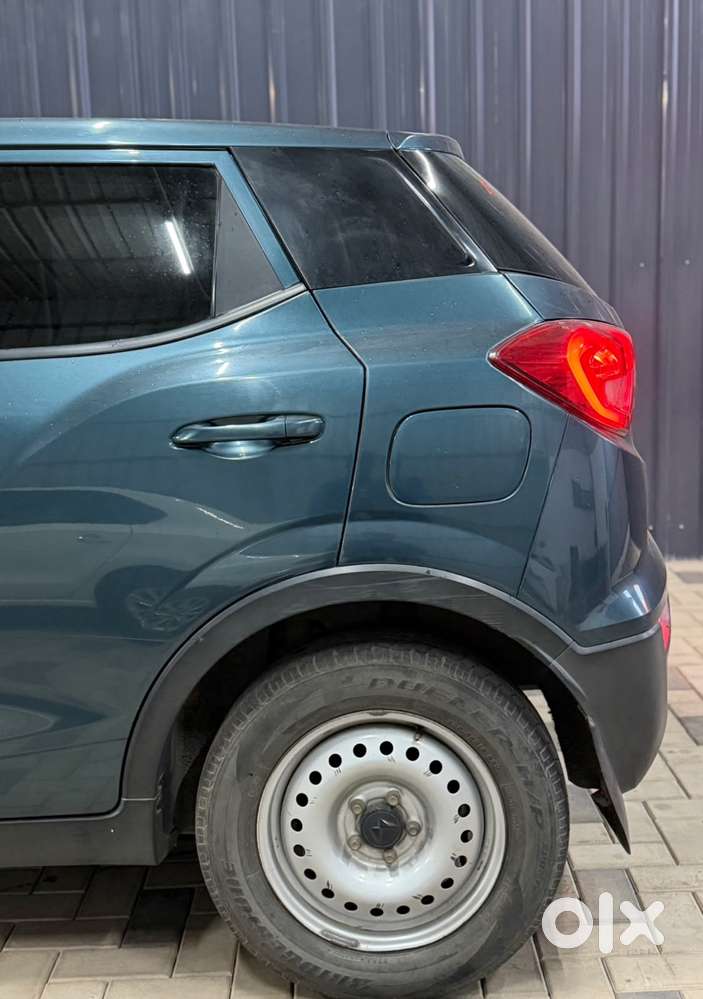 Mahindra Xuv300 W6, 2023, Petrol