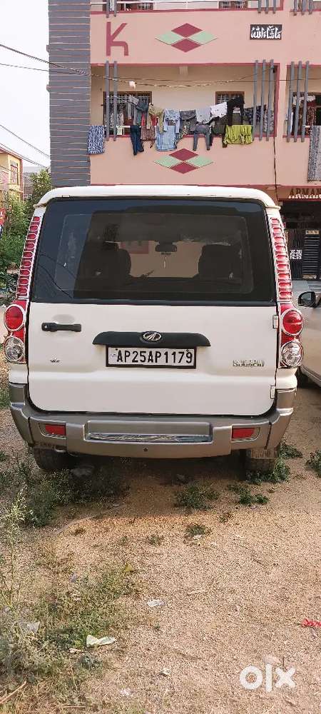 Mahindra Scorpio Classic 2013 Diesel 150000 Km Driven