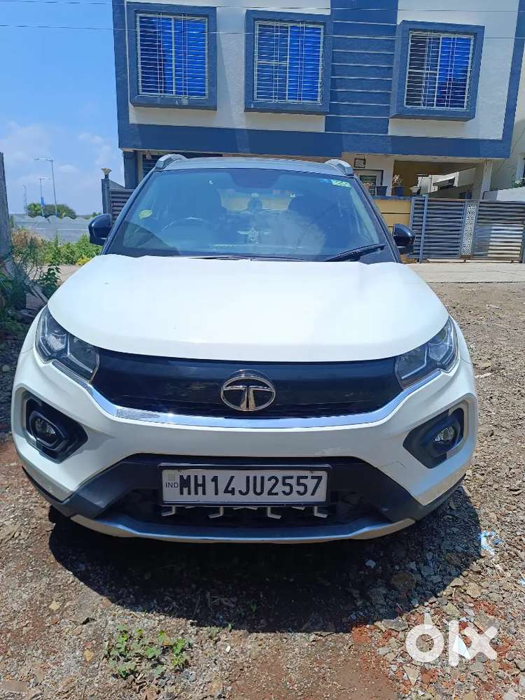 Tata Nexon 2021 Diesel Well Maintained And Nwe Tyre